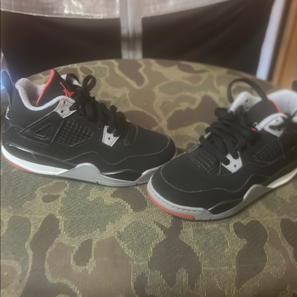 Jordan Black and Red Sneakers Classic Athletic Design